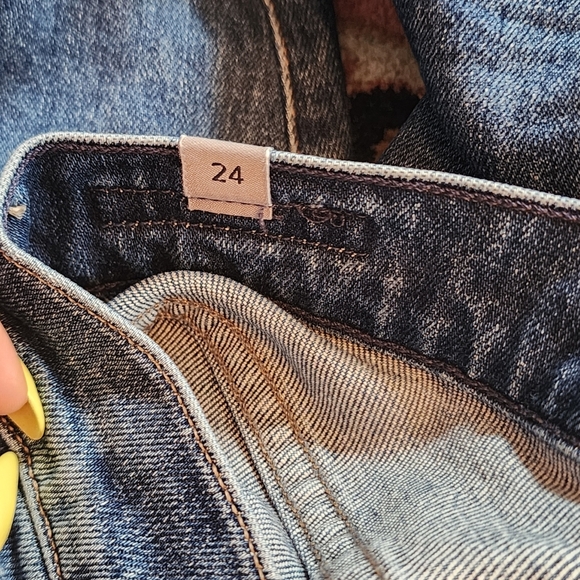 Citizens of Humanity Olivia Ultra High-Rise Slim Jeans - Picture 7 of 8